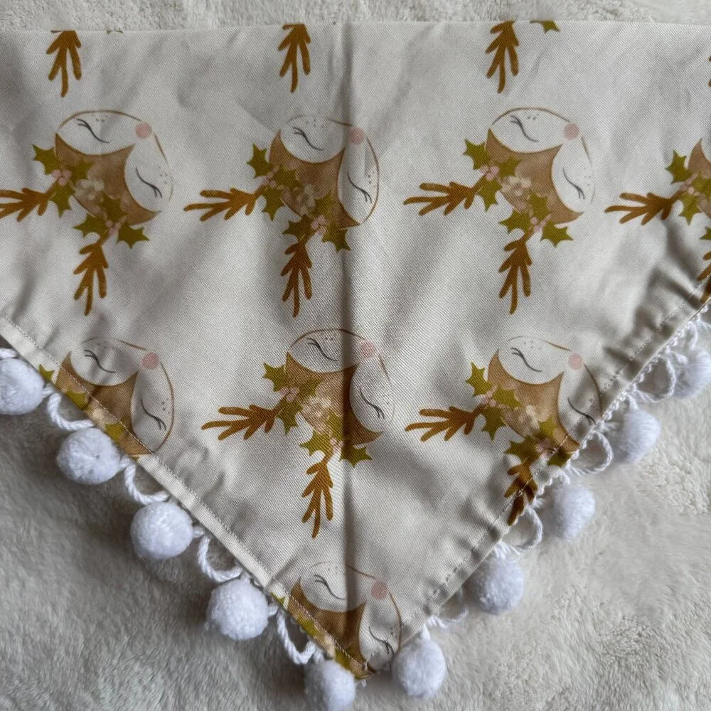 NWT Loic by Design Reindeer Babe Christmas Dog Bandana, White + Tan, Size M